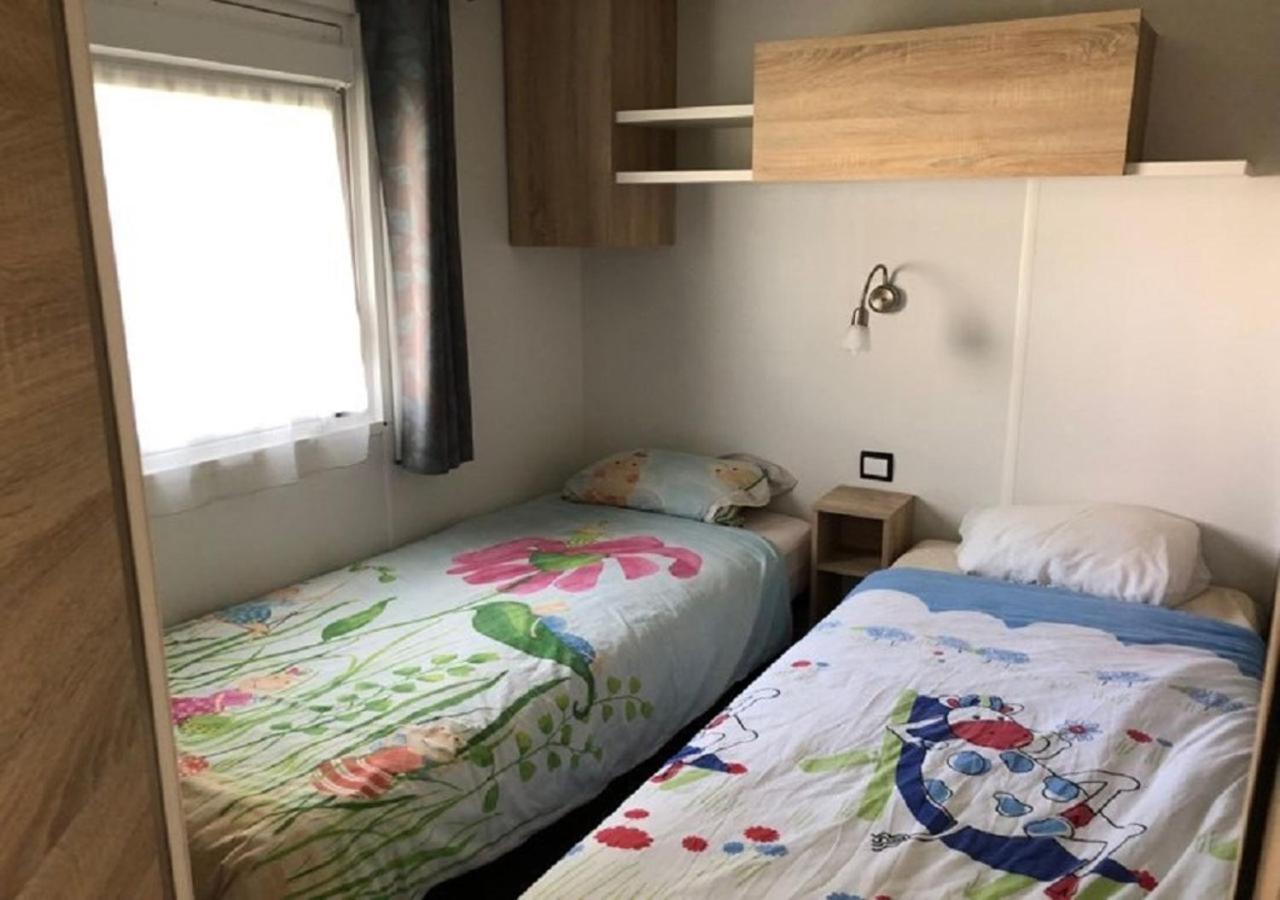 Mobilhome Cosy - Espace Aquatique - Lac Gastes Eksteriør billede